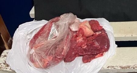 Carne foi furtada de um supermercado da região