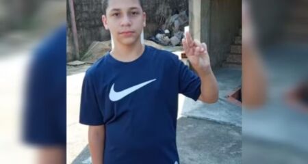 Segundo o pai de Carlos Teixeira, jovem de 13 anos também agradecia aos médicos e a Deus antes de partir