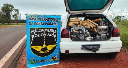 Carro lotado com drogas é encontrado abandonado em rodovia em Ponta Porã