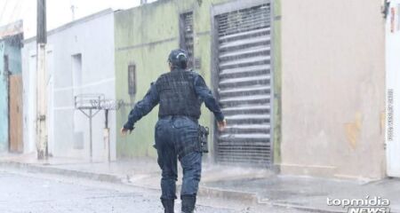 Medida estabelece uso progressivo de força e proíbe discriminação em ações policiais