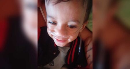 Pedro venceu a prematuridade, 9 cirurgias, mas ainda toma remédio controlado e respira com ajuda de oxigênio