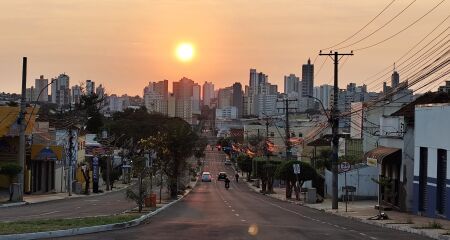 Em Campo Grande, a mínima é de 16°C e a máxima de 31°C