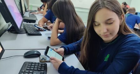 Escola Lucia Martins Coelho é pioneira na ação 