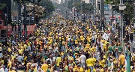 Bolsonaristas lotaram a Paulista