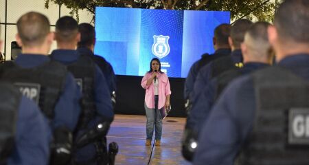 Os agentes passaram por 350 horas de treinamento intensivo