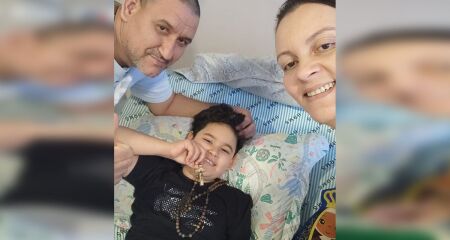 Recaída inesperada foi confirmada há poucos dias e família luta para conseguir transplante em outra cidade