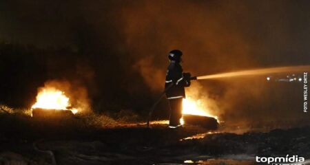 Homem foi preso em flagrante por tentativa de feminicídio e incêndio criminoso