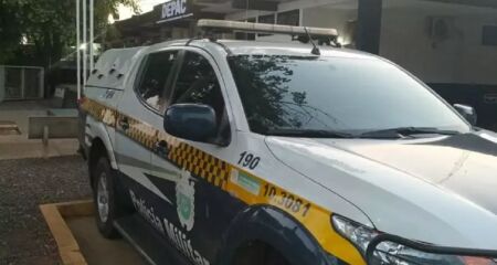 Motorista fugiu de acidentes e agora é procurado pela Polícia Militar