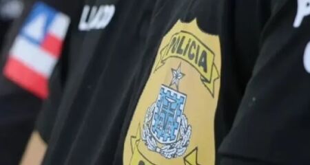 A filha denunciou o pai à polícia após descobrir que ele também abusava sexualmente da neta