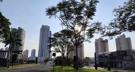 Em Campo Grande, as temperaturas mínimas ficarão entre 22-24°C e as máximas entre 26-29°C