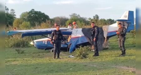 Avião fazia propaganda para um circo