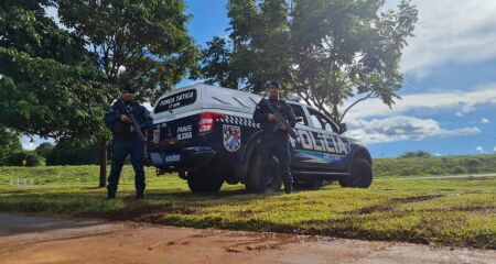 Vítima levou dois golpes nas costas e foi encaminhada ao hospital