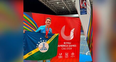 Em sua estreia na competição, Luiz saiu vitorioso de ambas as lutas, ganhou todos os rounds e garantiu o título de campeão Pan-Americano Universitário