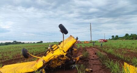 Piloto morre após queda de avião de pequeno porte em Goiás