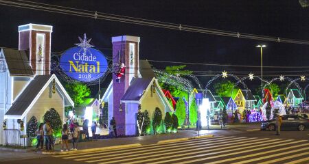 Vésperas de Natal e Ano Novo serão ponto facultativo 