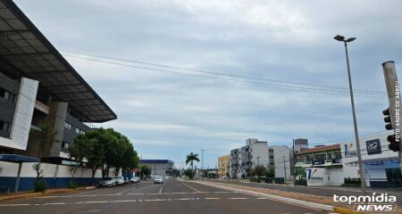 Podem ocorrer tempestades com raios e rajadas de vento em algumas regiões do estado