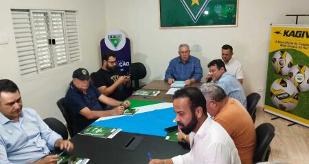 Encontro entre dirigentes dos clubes acontece nesta quinta-feira