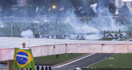 Até o momento, 898 pessoas foram responsabilizadas penalmente. São 155 presos, sendo 78 provisórios, 70 definitivos e 7 domiciliares