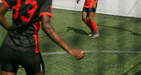 Futebol feminino registra recorde de transferência de jogadora