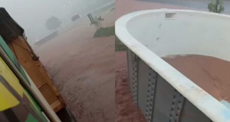 Piscina flutuou sobre a rodovia