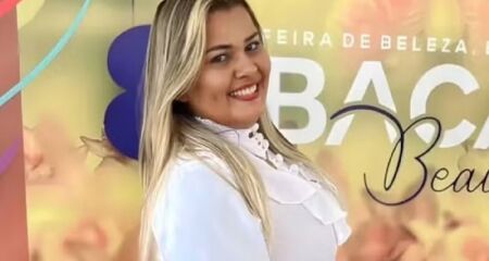 Suspeita é ex-companheira do atual namorado de Mirian, de 32 anos, que é uma das vítimas. Ovo de Páscoa passa por perícia