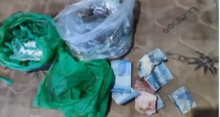 Ponto de drogas pertencia a um homem acusado de homicídio, que também foi preso