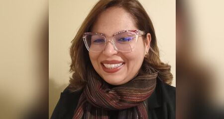 Daniela Ferreira Colman sofreu infarto fulminante; colegas destacam dedicação à profissão e carinho com os estudantes
