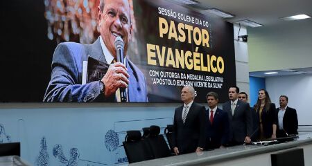 Medalha leva nome do pai do presidente da Câmara 