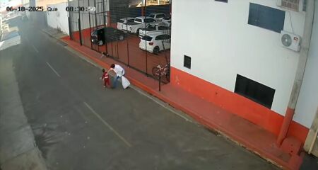 Agressões foram visualizadas por câmeras de segurança