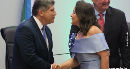 Lídio Lopes e a prefeita Adriane 
