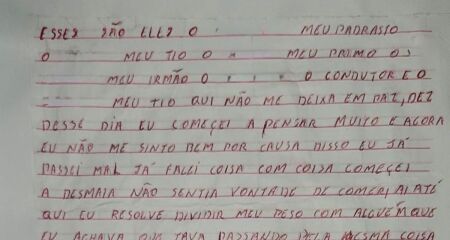 A criança expôs os abusos durante uma palestra escolar sobre prevenção de abuso. Ela também denunciou o motorista da lancha escolar