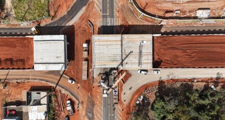 Operação terminou por volta do meio-dia e tráfego já flui normalmente no trecho