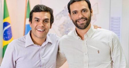Beto (à esq) e o irmão Gustavo, exonerado da Setec