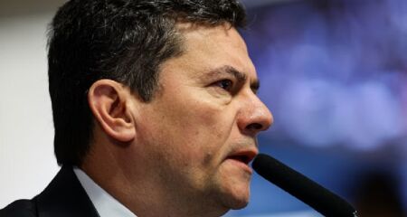 Lula vetou integralmente o PL aprovado pelo Congresso Nacional que aumentava de 513 para 531 o número de deputados federais