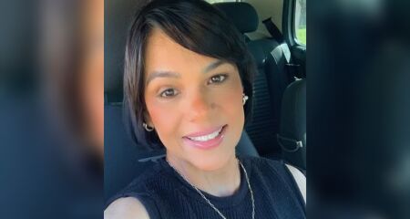 "Brilhou como luz, partiu como saudade", escreveu uma conhecida ao se despedir da jovem