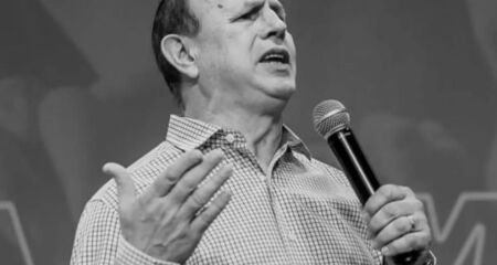 O pastor faleceu durante a noite de quinta