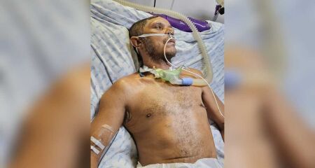 O homem foi levado ao hospital após ser encontrado desacordado e com um ferimento na cabeça nas proximidades da Avenida Fábio Zahran