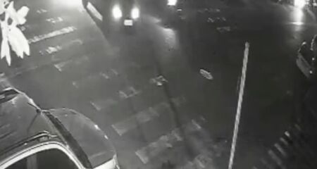 Júnior César pilotava uma motocicleta quando foi atingido por carro com documentação vencida desde 2022
