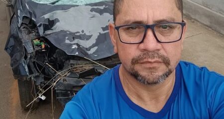 Família e amigos se unem para ajudar no conserto de 'Azulão', veículo utilizado para ajudar pacientes com câncer