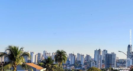 Em Campo Grande, a temperatura varia entre 8 °C e 18 °C