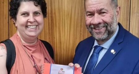 Pessoas ligadas a Lupi foram alvos da PF 