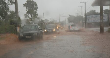 Inmet publicou alerta vermelho para o Estado, mais grave da escala