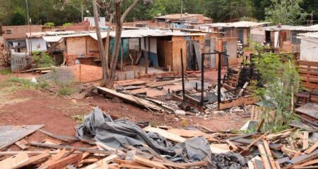Audiência cobra regularização de favelas