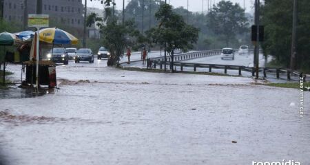 Estado está sob dois alertas, com ventos que podem atingir os 100 km/h