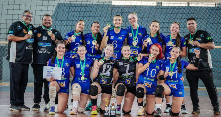 Equipe feminina leva vitória invictas