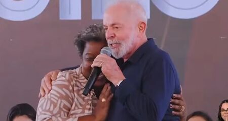 Governo pondera que ajuda possa ser rotulada de conivência 