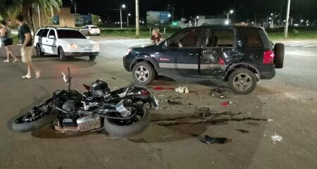 Acidente ocorreu no cruzamento da Avenida 33 com a Avenida 04