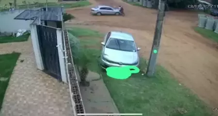 Cena do acidente deixa pessoas indignadas nas redes sociais