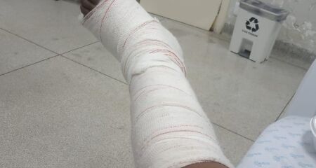 Homem aguarda há 13 dias por cirurgia simples