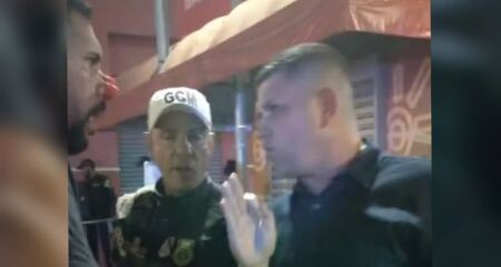 Além do organizador do ato, Washington Pagane, outro manifestante também foi preso 